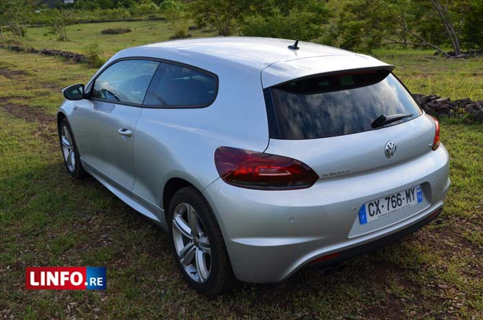 <p>La puissance, l’esthétique, le confort, Volkswagen propose avec la Scirocco une voiture complète qui ne laisse pas indifférent.</p>