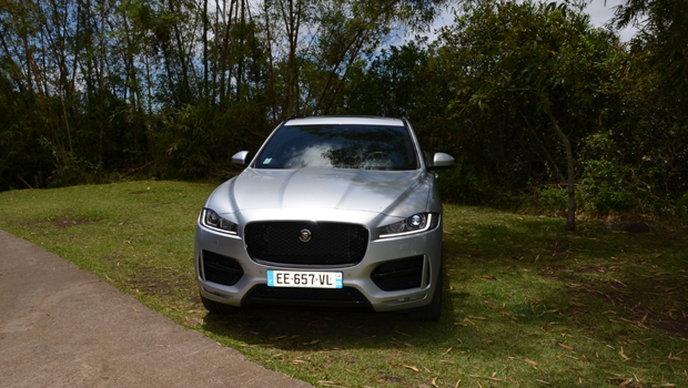 <p>Jaguar F-Pace - Automobile - La Réunion</p>