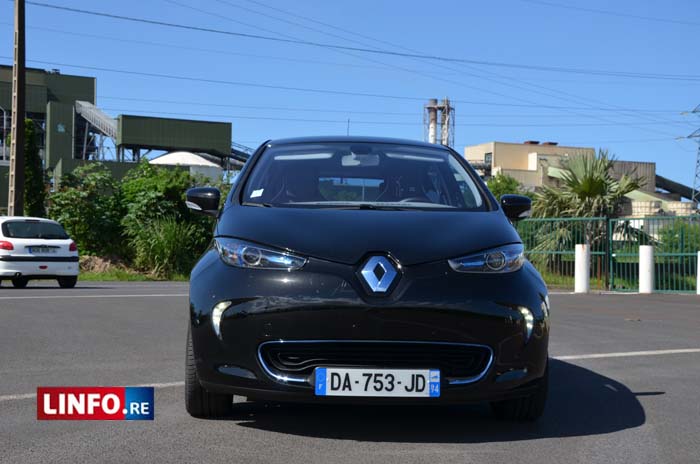 <p>Le constructeur français Renault lance une offensive redoutable avec la Zoé, très probablement la voiture électrique la plus réussie jusqu’à présent.</p>