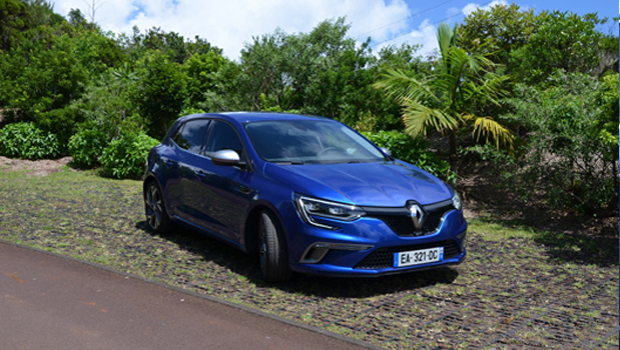 <p>Renault Mégane GT 205 EDC : une compacte agile et fougueuse</p>