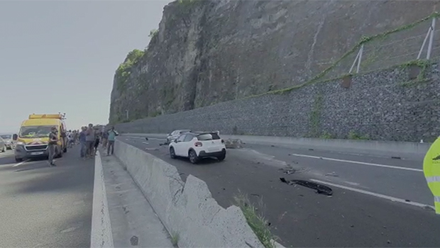 Eboulis - La Réunion - Route du Littoral - EboulisLittoral