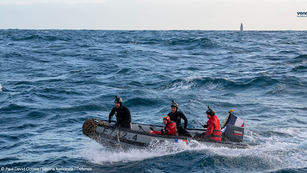 Vendée Globe - Skipper - Kevin Escoffier - récupération - Nivôse - Marine nationale