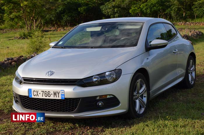 <p>La puissance, l’esthétique, le confort, Volkswagen propose avec la Scirocco une voiture complète qui ne laisse pas indifférent.</p>