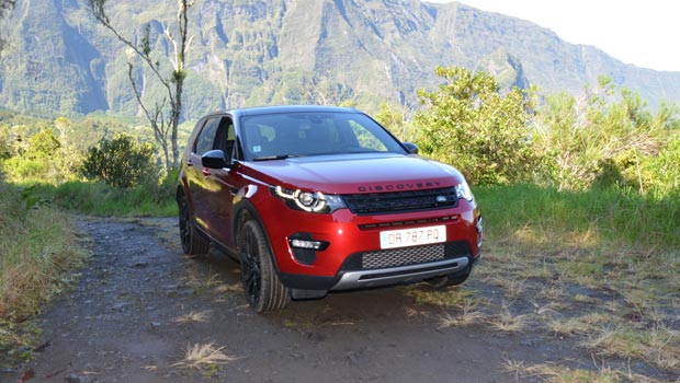 <p>Land Rover Discovery Sport -  SUV</p>