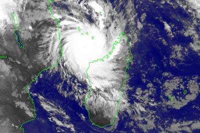 Cyclone Hellen - La Réunion - (Source Mtotec.com)