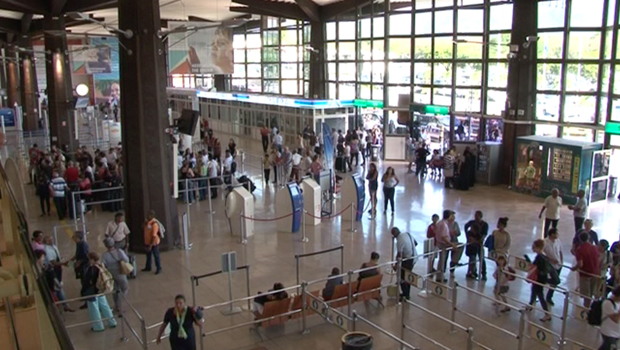 Vacances - Départs - Aéroport Roland Garros