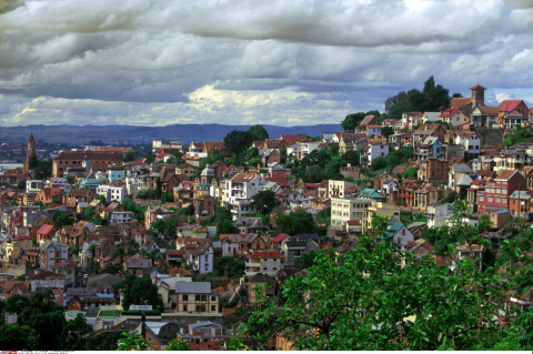 Les cas et l’âge des victimes de viols augmentent à Madagascar, tandis que l’âge des auteurs diminue