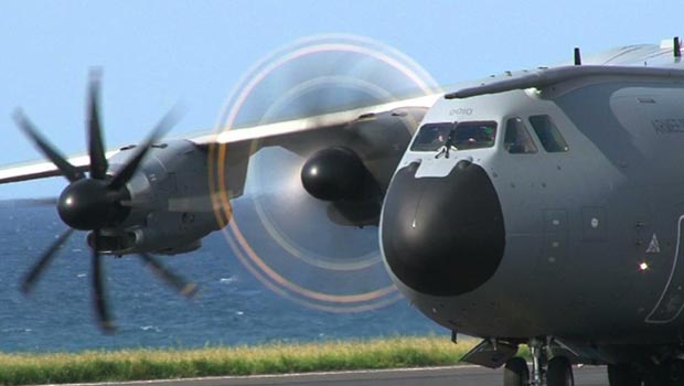 FAZSOI - airbus - A400M - La Réunion 