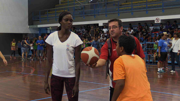 Basket - Emilie Gomis - Equipe de France - Championnat de France - Finales - La Réunion