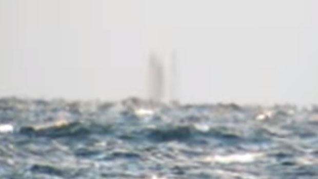 Un bateau fantôme filmé par un internaute