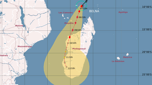 Belna - cyclone - à 440 km - Mayotte