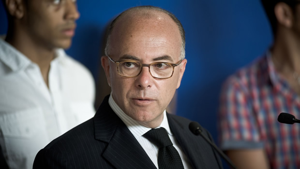 Cazeneuve : La France agit contre le djihadisme sur tous les fronts