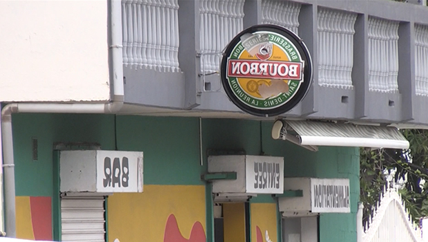 Braquage au Port - La Réunion - Vol de cartouches de cigarettes