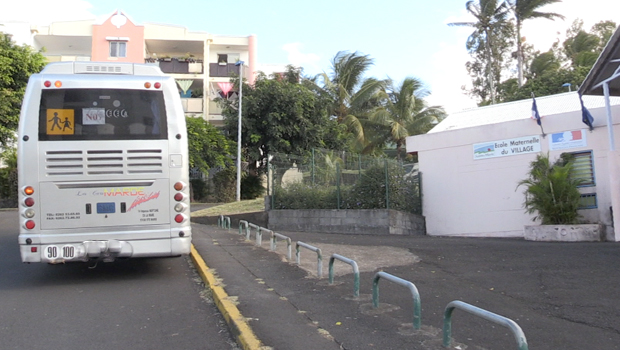 Enfant oublié - bus scolaire - Sainte-Marie 