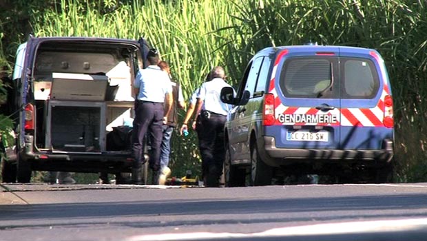 Saint-Louis - corps carbonisé - La Réunion - voiture en feu