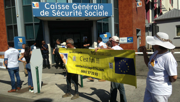 indépendants - manifestation - préfecture