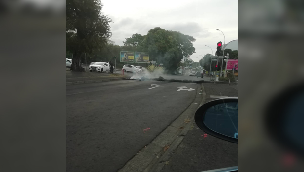 Blocages - La Réunion - Gilets Jaunes