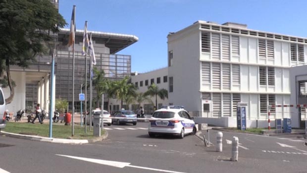 CHU - La Réunion - gestion épinglée - inquiétudes - médecins - patients 