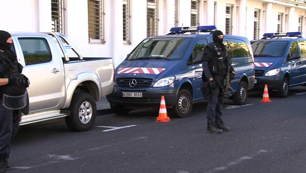 Convoi - Gendarmerie - GIGN - La Réunion - Saint-Denis