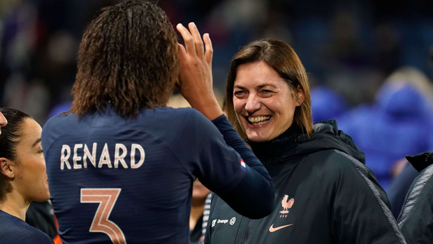 corinne-diacre-equipe-de-france-football