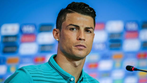 Cristiano Ronaldo avoue que son fils ne connaît pas l'identité de sa mère