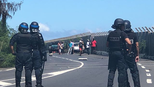 Le Port - paquebot - La Réunion - coronavirus