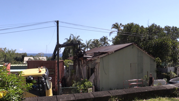 Ste-Rose : Destruction d’une maison abandonnée