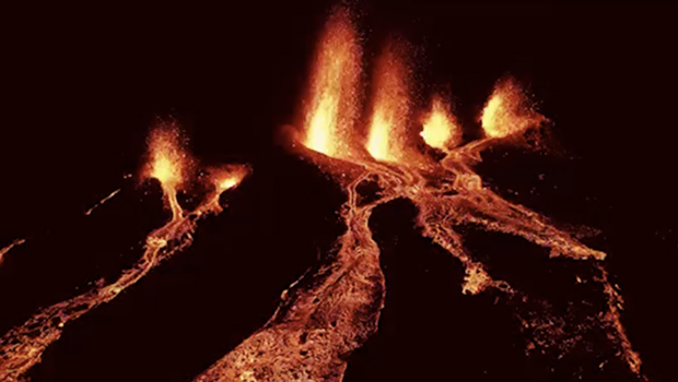 piton de la Fournaise : éruption 2022 - volcan 