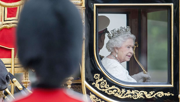 Illustration -  Elizabeth II tweete pour la première fois / Crédit SIPA