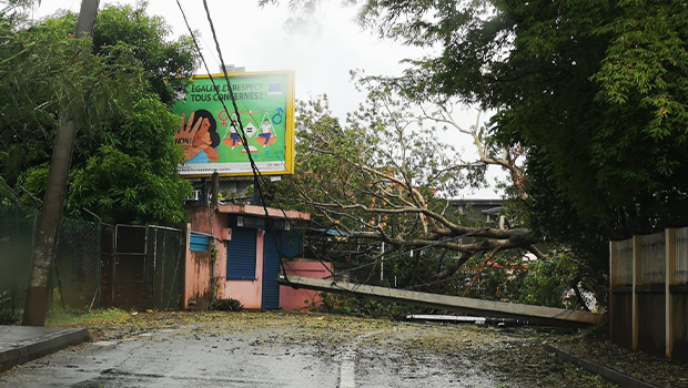 Île Maurice - Cyclone Batsirai 