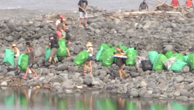 Étang du Gol - déchets ramassés - opération - nettoyage - La Réunion 