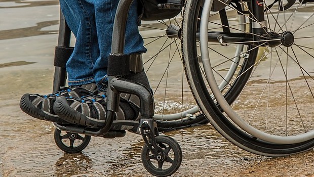 Handicap - handicapé - fauteuil roulant