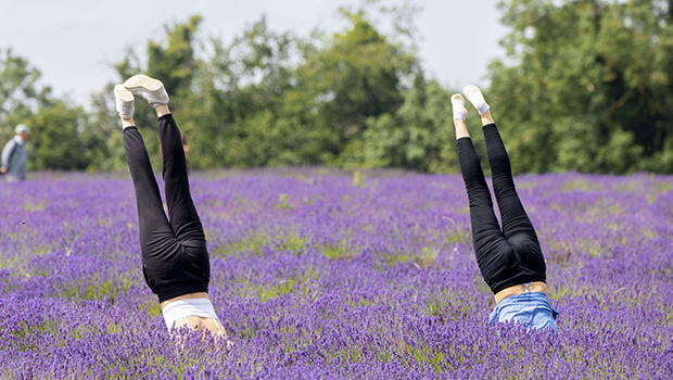 Handstand