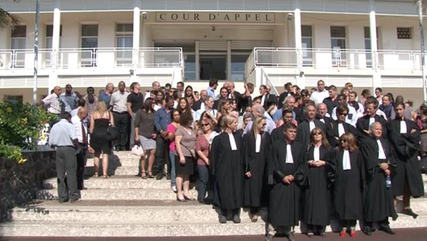 Huissier - Justice - Saint-Denis