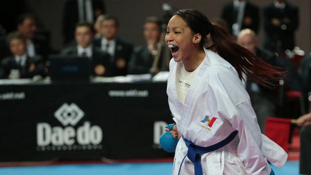 Mondiaux de karaté en Allemagne : Lucie Ignace propulse la France en finale !