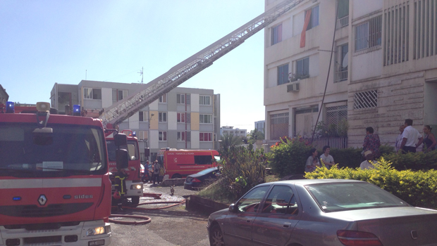 Incendie - quartier du Chaudron - Saint-Denis - La Réunion - pompiers 