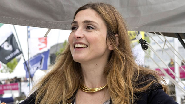 Julie Gayet 