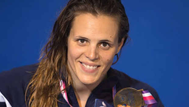 Laure Manaudou - Maternité 