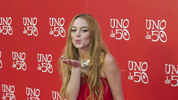  Lindsay Lohan mordue par un serpent