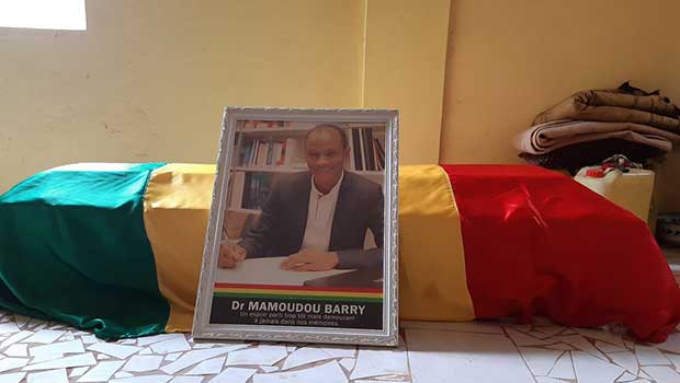 Guinée - hommage à Mamoudou Barry