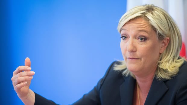 Interview de Marine Le Pen avant le 15è congrès du FN à Lyon