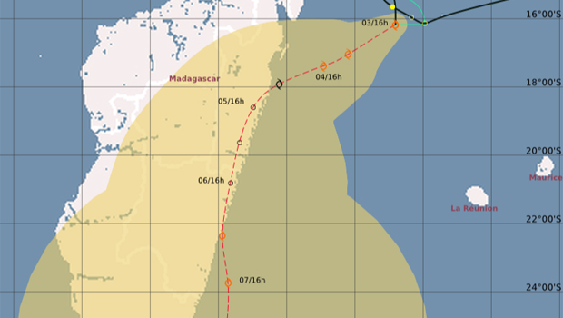 Ava - tempête - à 570 km - La Réunion 