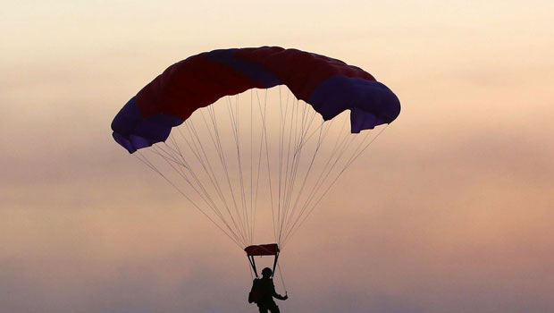 Castres Un Militaire Emprunte Un Blinde Pour Son Anniversaire Linfo Re France Faits Divers