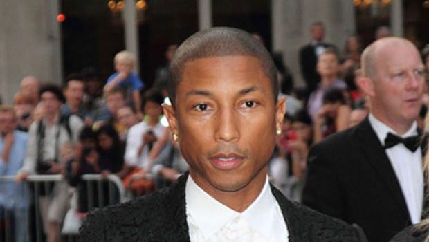 Pharrell Williams : on sait pourquoi il ne « vieillit » pas