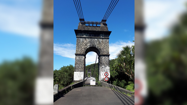 Sainte Rose - Pont suspendu - Rivière de l’Est - Classement - Monuments historiques - La Réunion