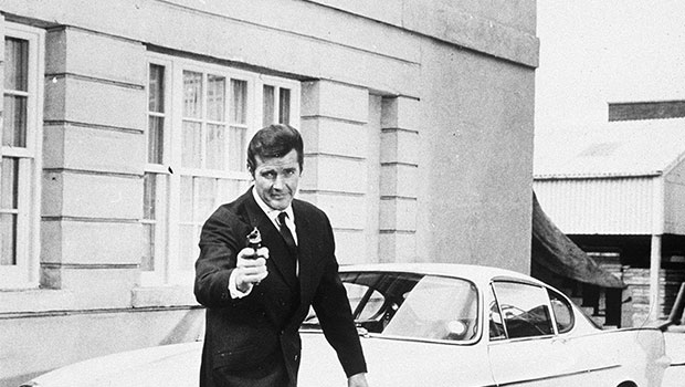 Roger Moore - James Bond 