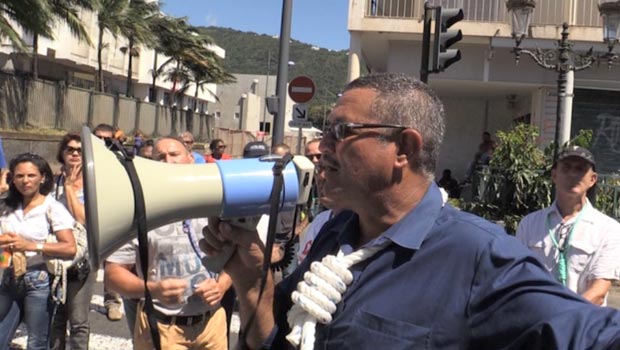 Saint-Denis - Manifestation - RSI - CCI - La Réunion