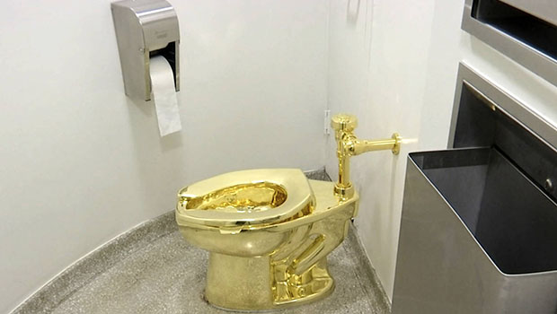 Royaume-Uni : quatre hommes accusés d’avoir dérobé un WC en or 