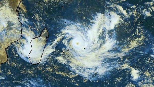 Cyclone Chezda : Fermeture des écoles à Madagascar