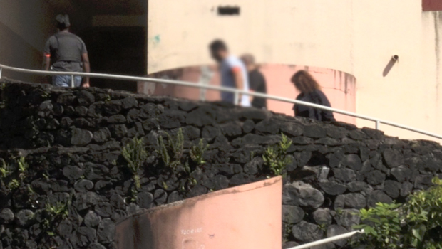 La Réunion - Un suspect et deux policiers blessés lors d’une opération anti-terroriste